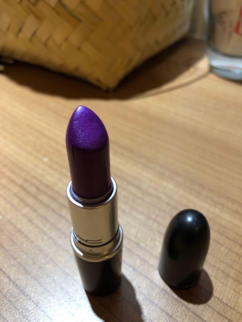 No Nego Mac Lipstick Violetta Kesehatan Kecantikan Rias Wajah Di Carousell ...