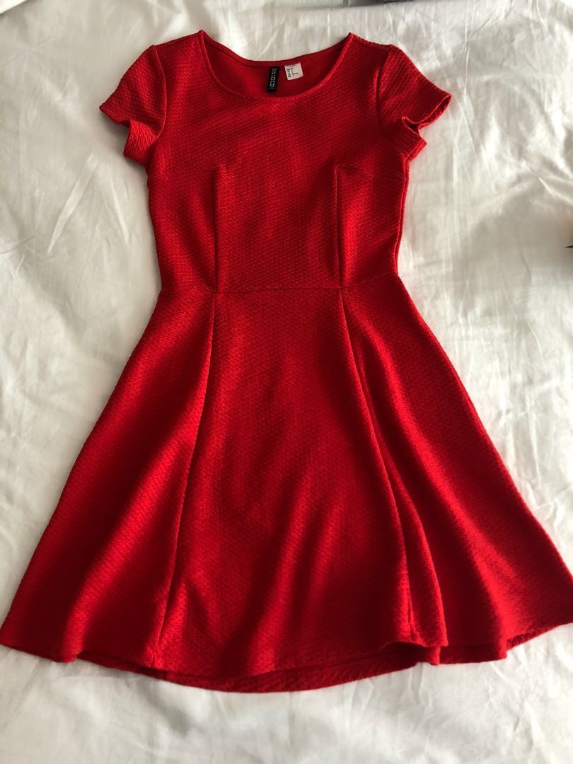 h&m red skater dress