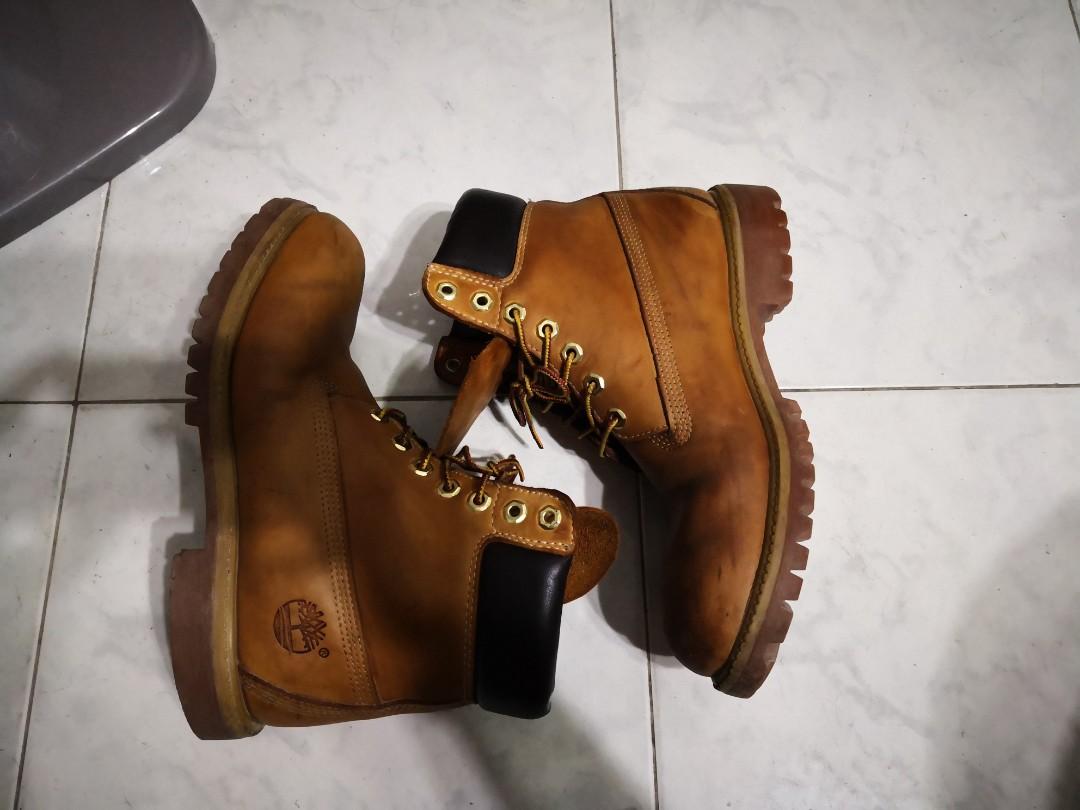 Red wing 8130 timberland 10061 Men s Fashion Footwear Boots on Carousell