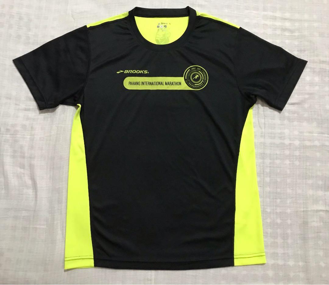 Running T Shirt Brooks Pahang International Marathon 2017 21km Finisher T Shirt Sports Athletic Sports Clothing On Carousell