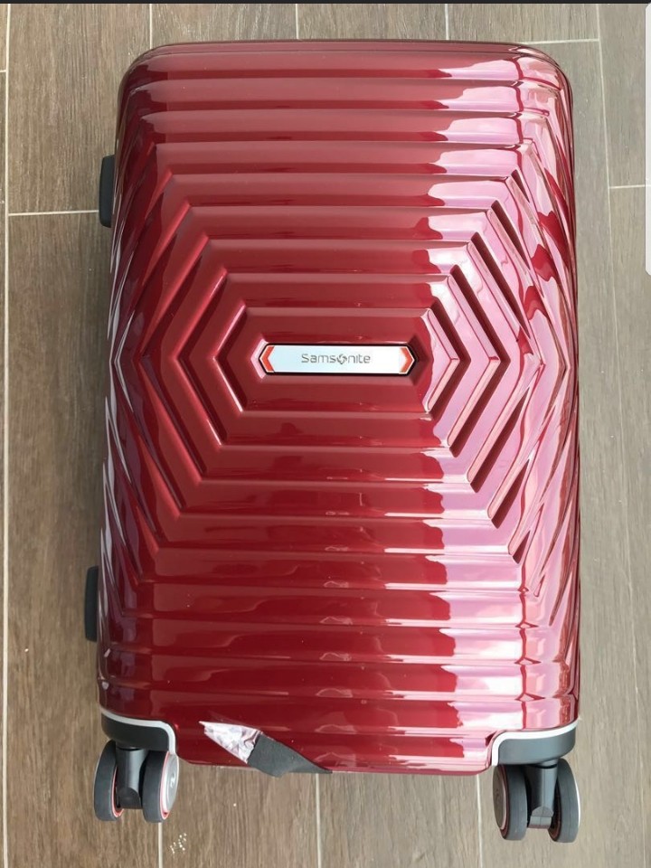 Samsonite astra 55cm luggage size outlet