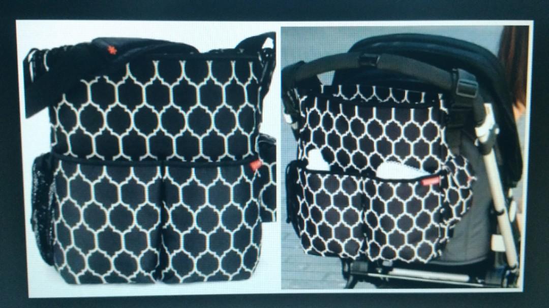 Skiphop Skip Hop Diaper Bag (Category: Diaper Bags & Wetbags) located in Manila. Submitted by heymomma (Listing ID 209831308, Image 1). Description: BAG ONLY. NO changing Pad included. P1,350.00 FREE SHIPPING going MM via ABEST. Rfs: I bought a new skip hop bag again 😍 this bag has served me well and I'm really satisfied. It's spacious & durable. Even my husband enjoys wearing it because it's not too feminine. Selling low already plus free shipp