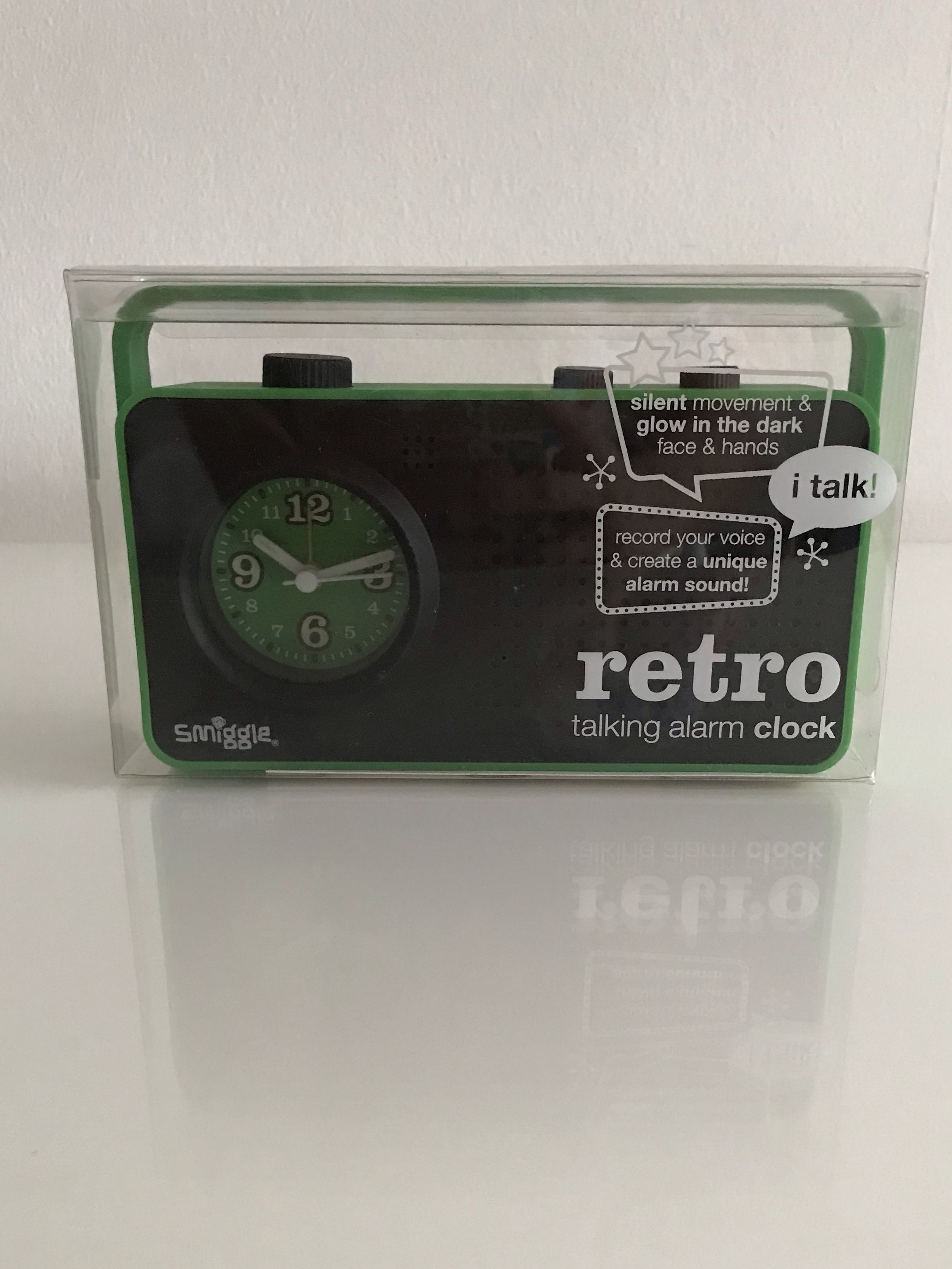Smiggle Alarm Clock, Hobbies & Toys, Toys & Games on Carousell
