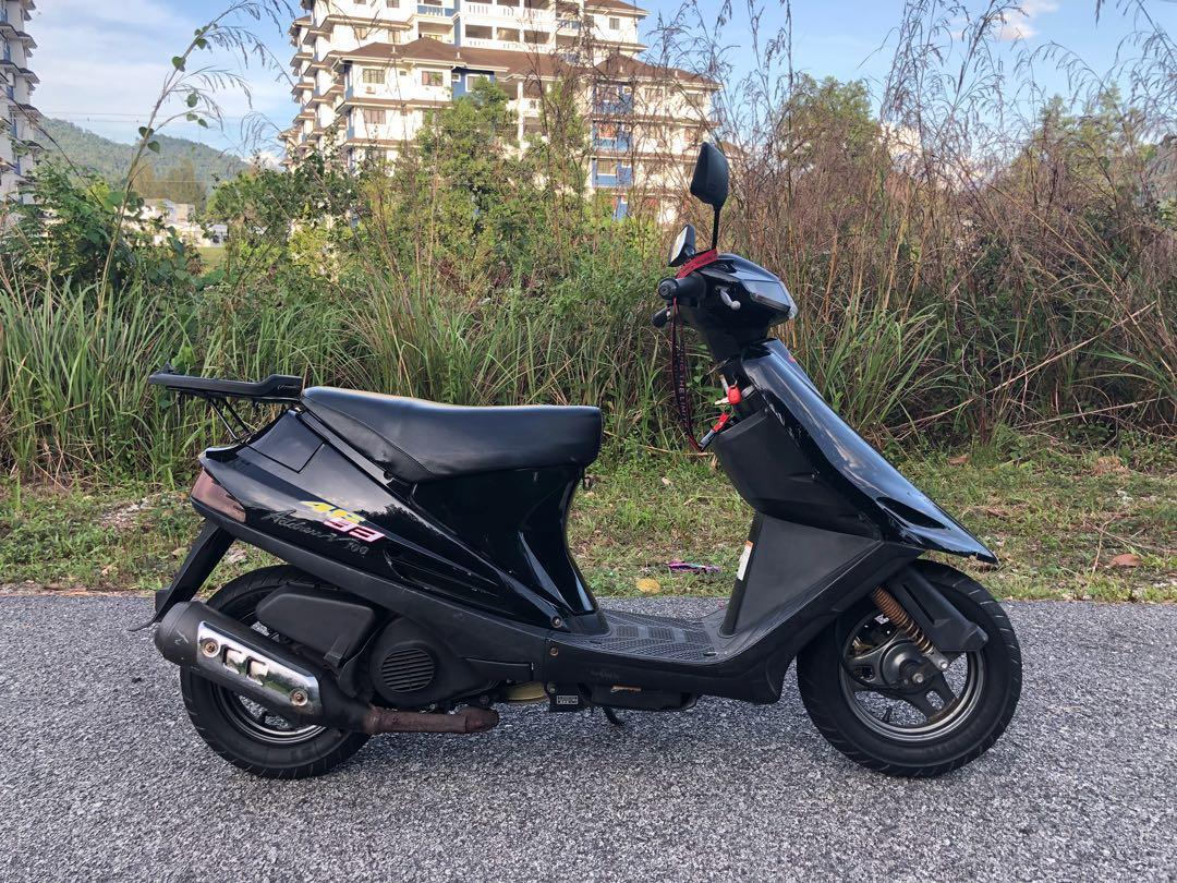 Suzuki V100 CE11A, Motorbikes on Carousell