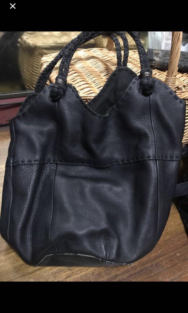 sak bucket bag