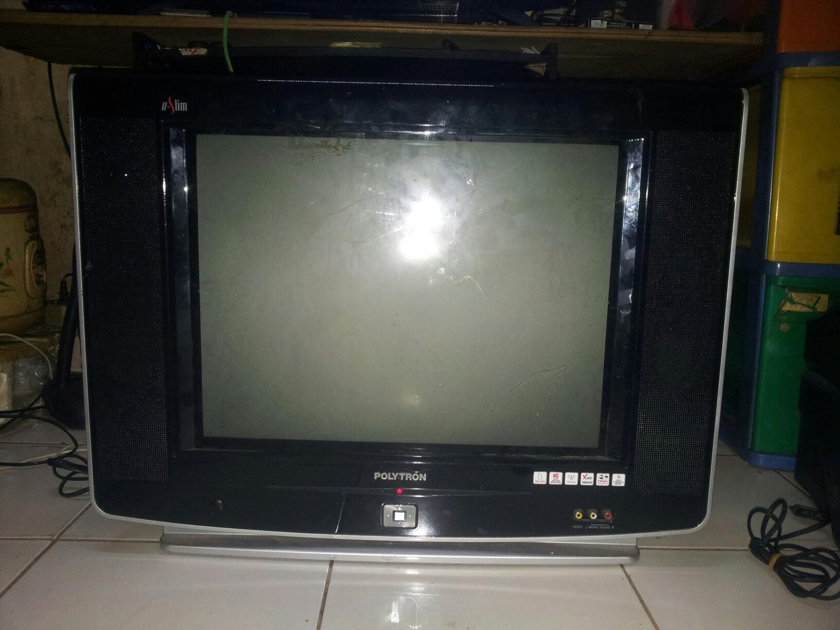 Tv Tabung Slim Diva Xbr Polytron 21 Inch Suara Subwofer Ada Radio Body Tv Mulus Seperti Baru Elektronik Tv Perlengkapan Hiburan Di Carousell