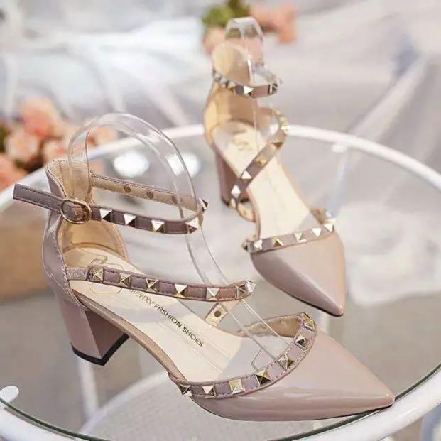 Valentino lookalike heels size 38 