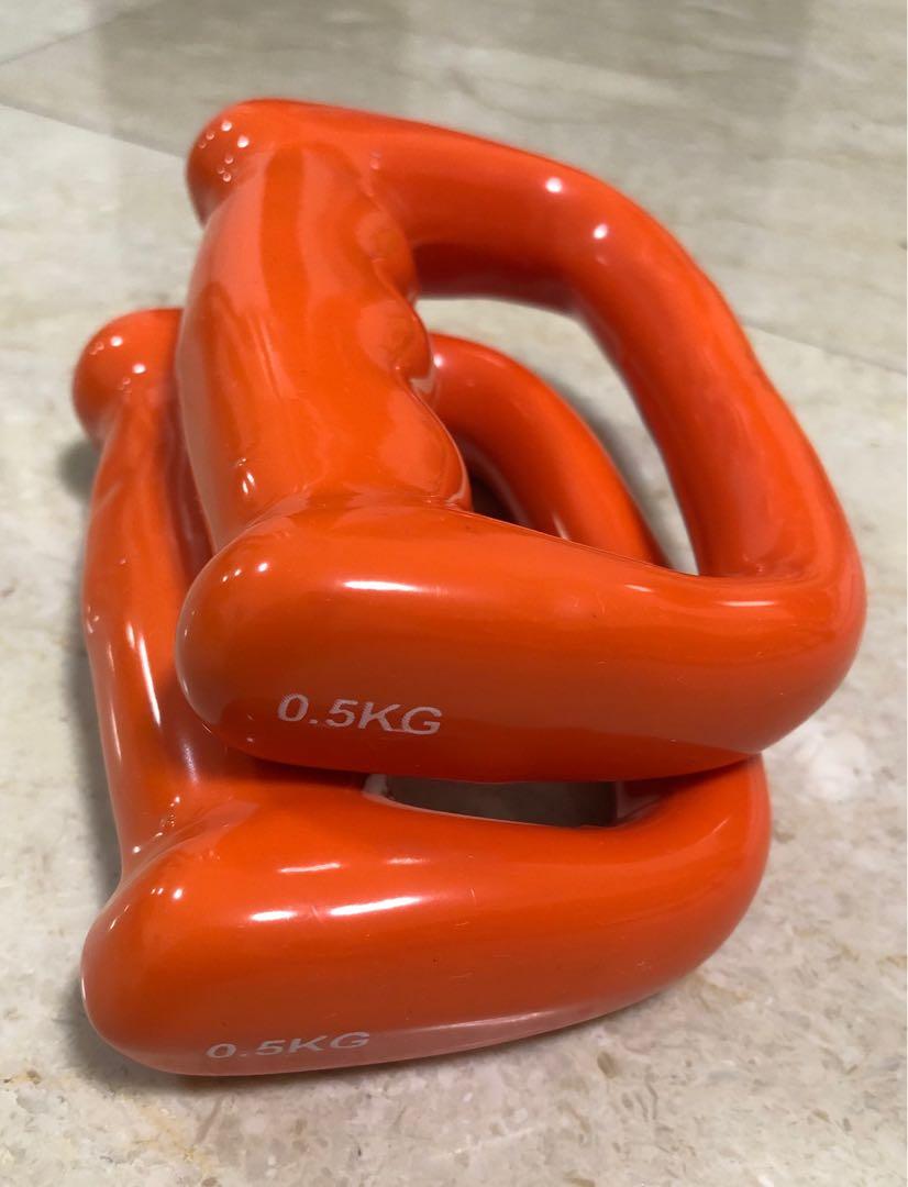 D shaped best sale hand weights