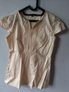 atasan peplum