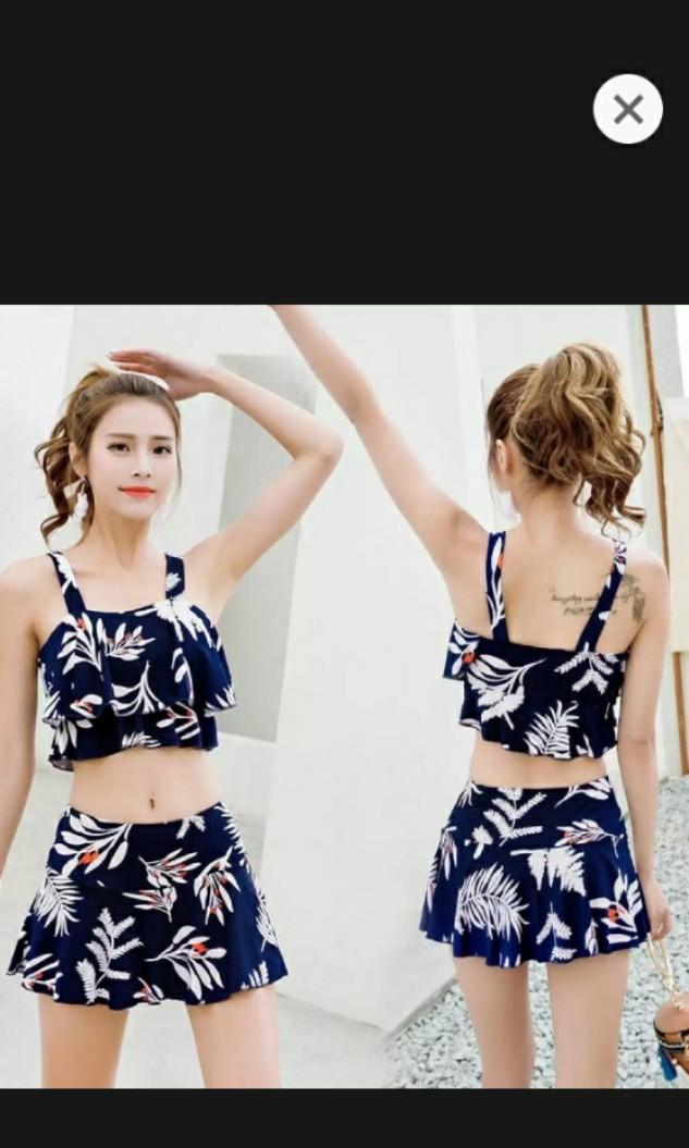 Baju Renang Rok Fesyen Wanita Pakaian Wanita Lainnya Di Carousell