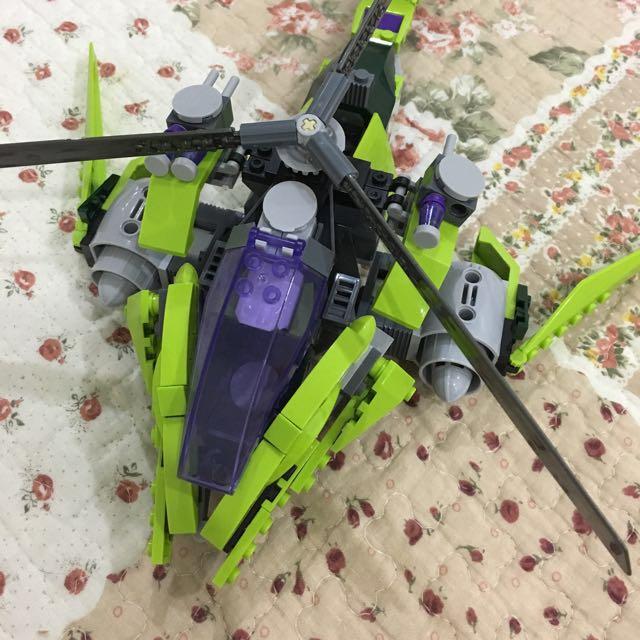 Ninjago snake 2025 helicopter