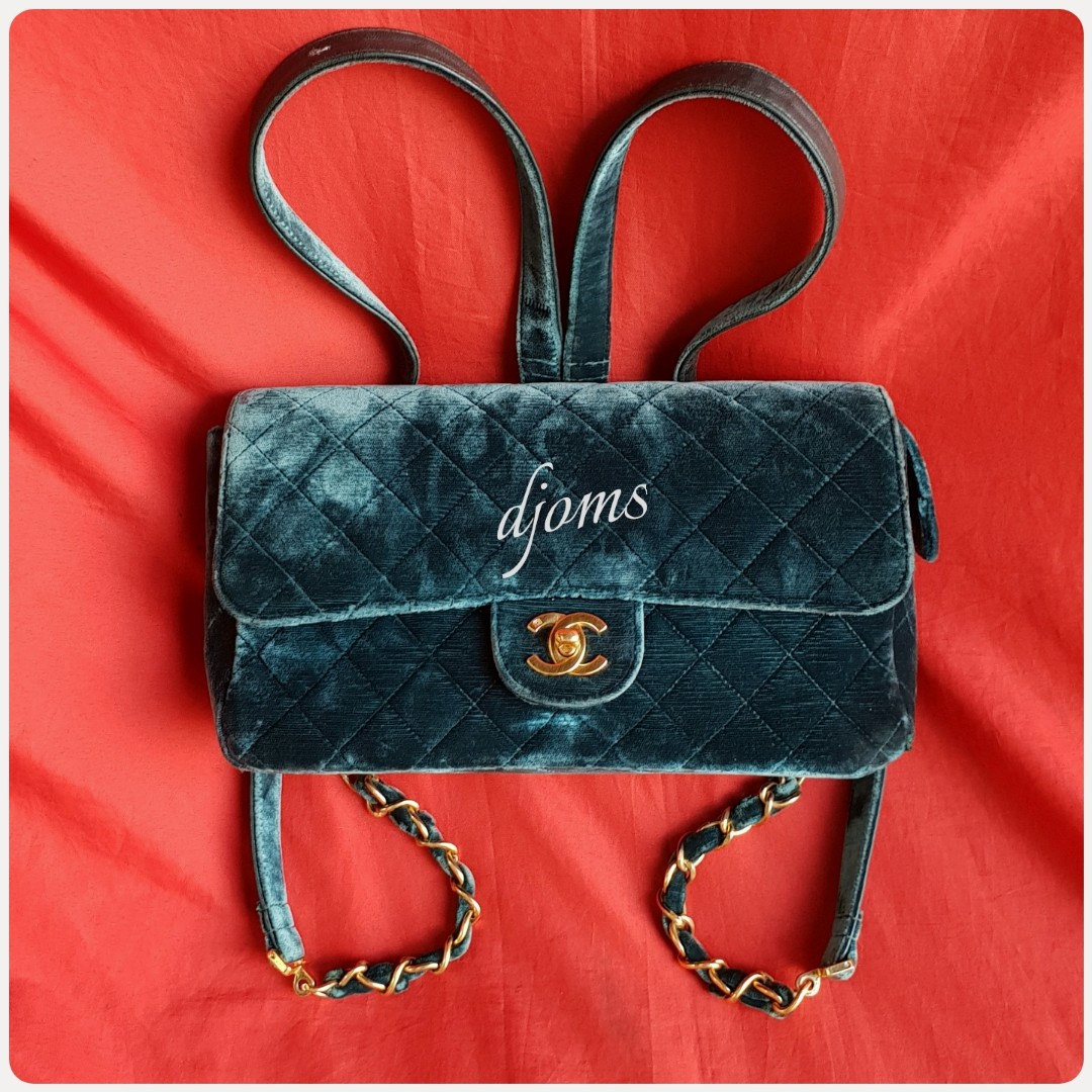 chanel green velvet bag