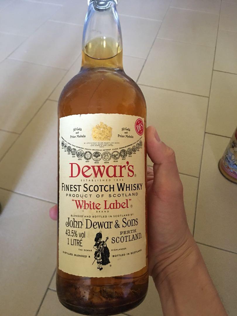 Dewar Whisky, Food & Drinks, Alcoholic Beverages on Carousell