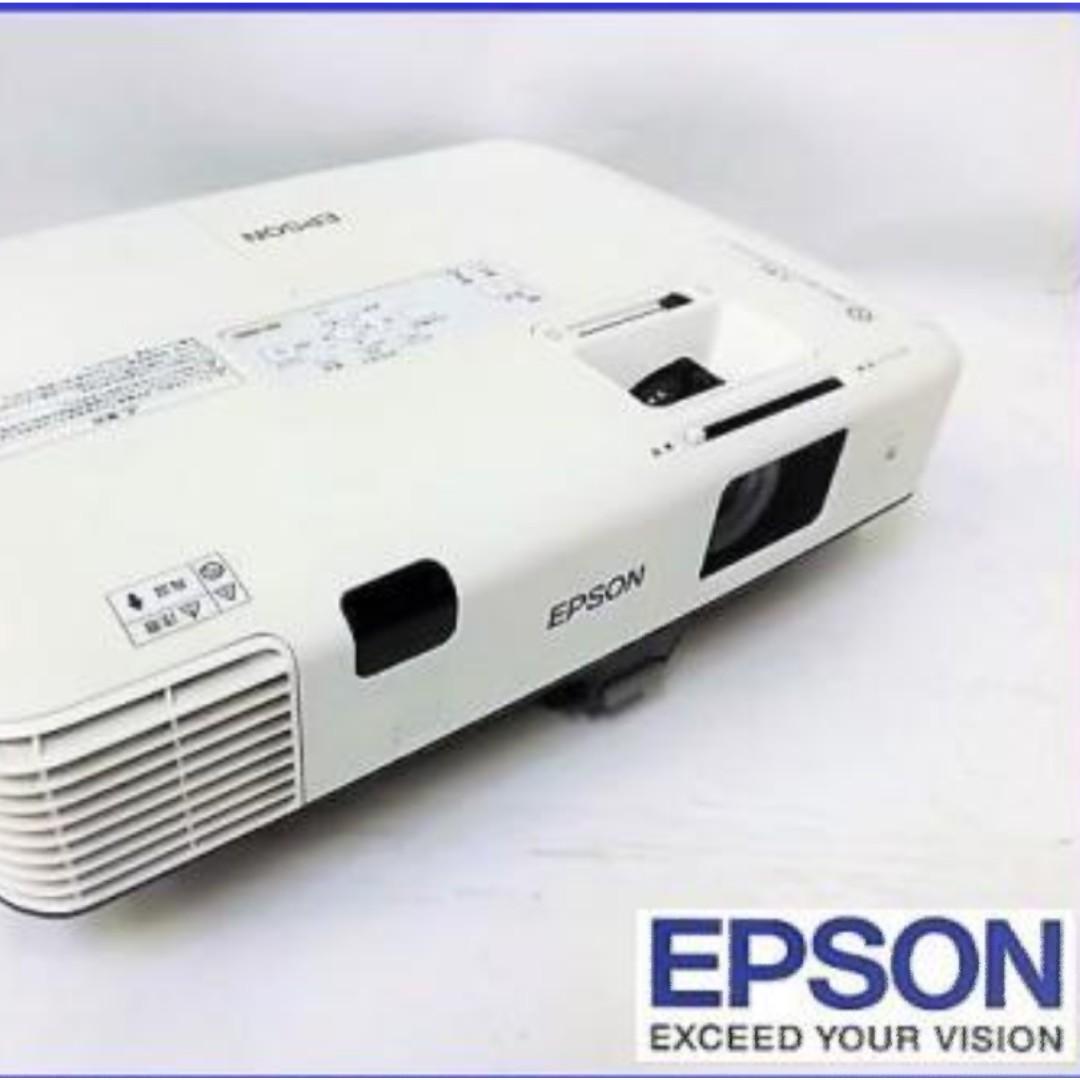 Epson EB-1960 projector, TV & Home Appliances, TV & Entertainment 