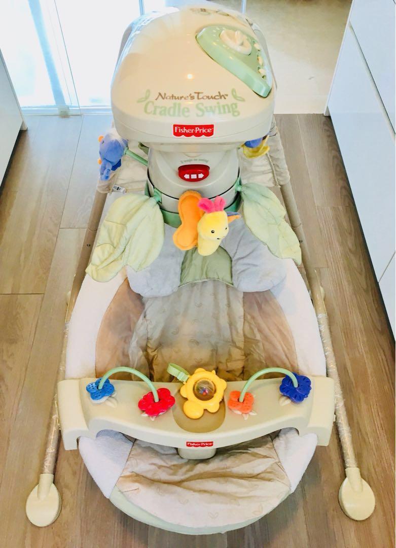 Fisher Price Papasan Nature s Touch Cradle Swing Rocker