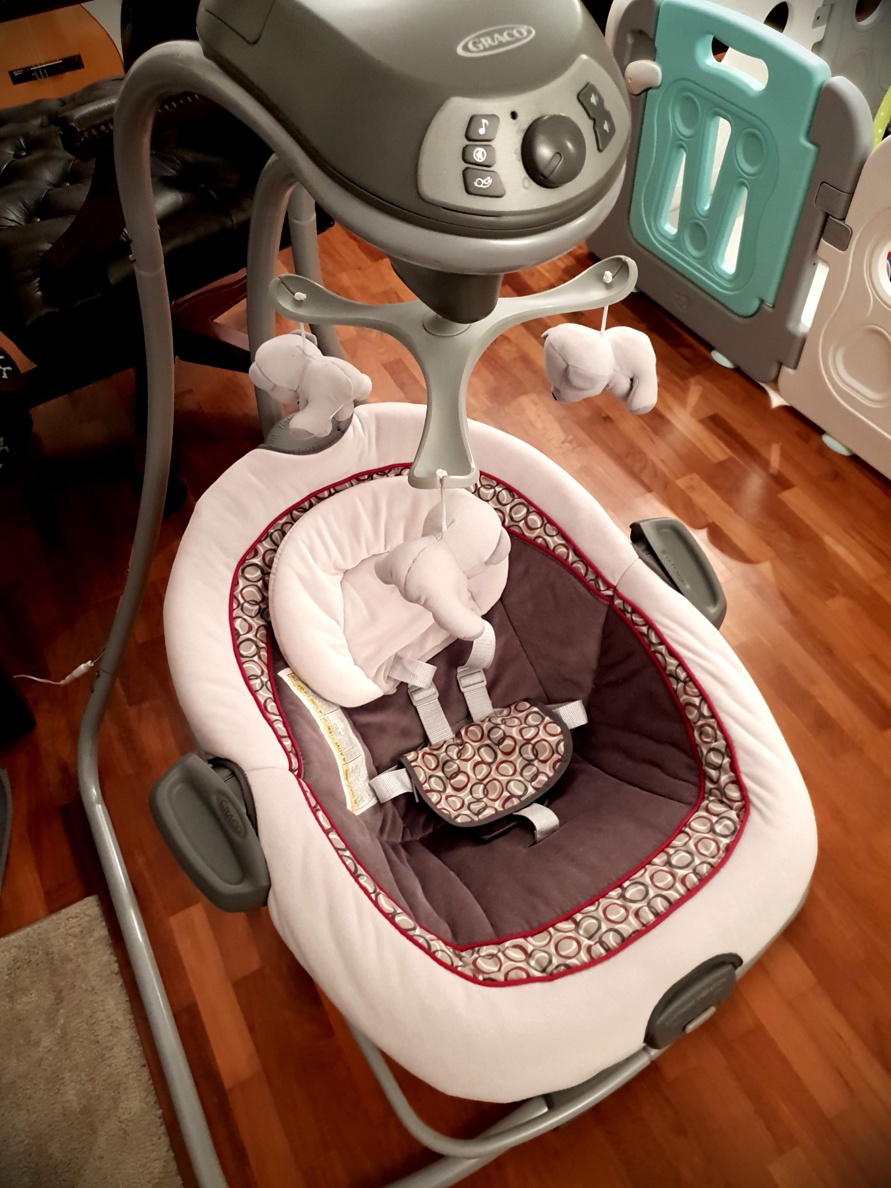 Graco Swing and Rocker 2 in 1, Babies & Kids, Infant Playtime on Carousell