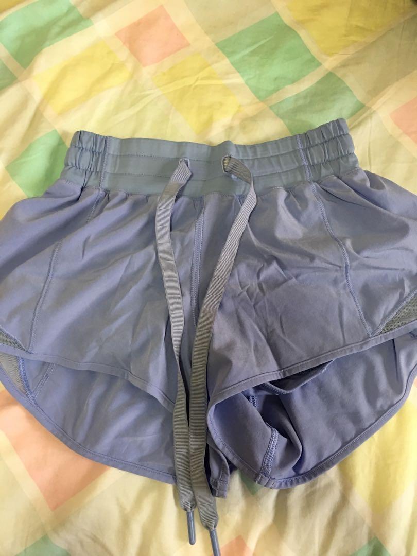 lululemon hotty hot shorts size 2