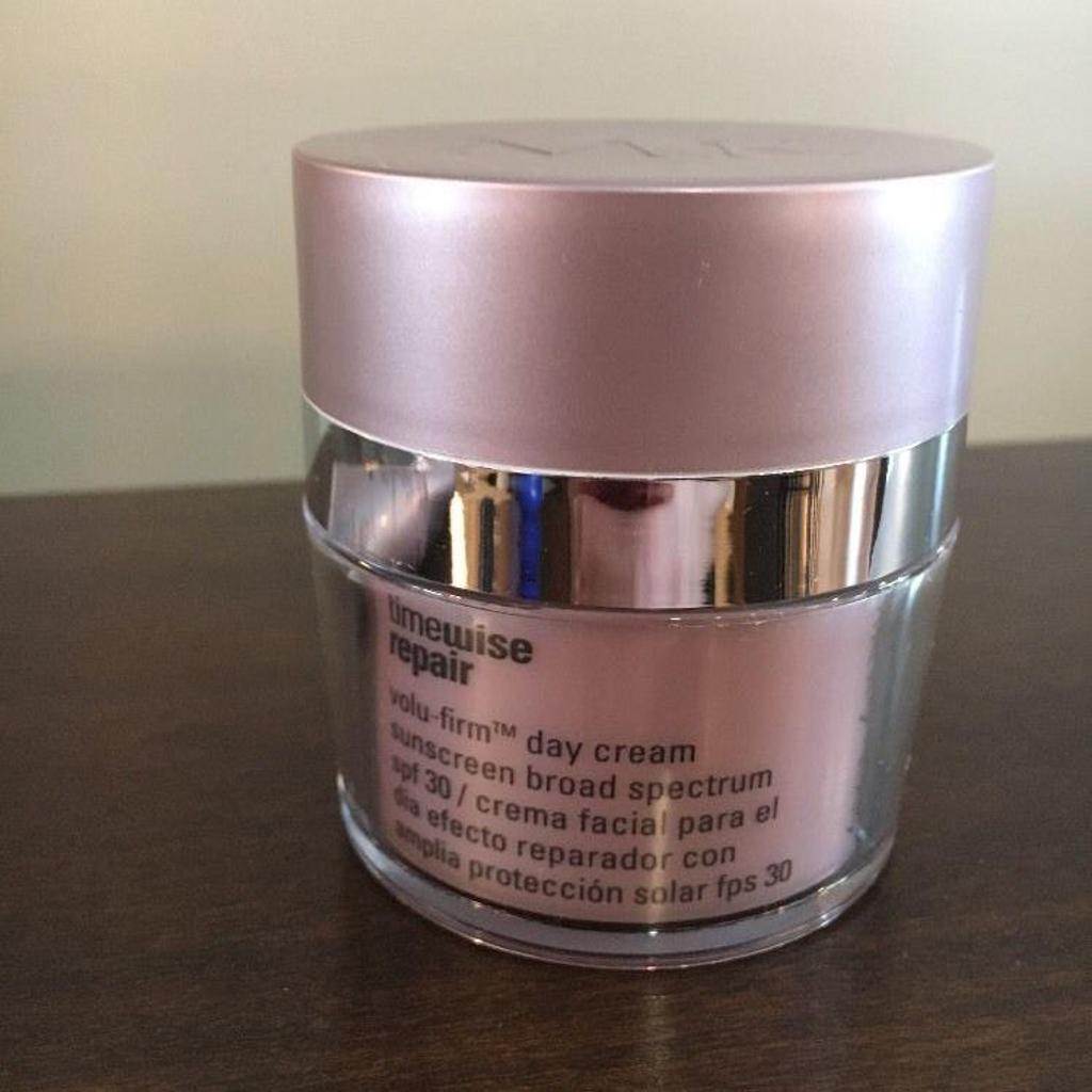 mary kay timewise repair volu firm day cream spf 30
