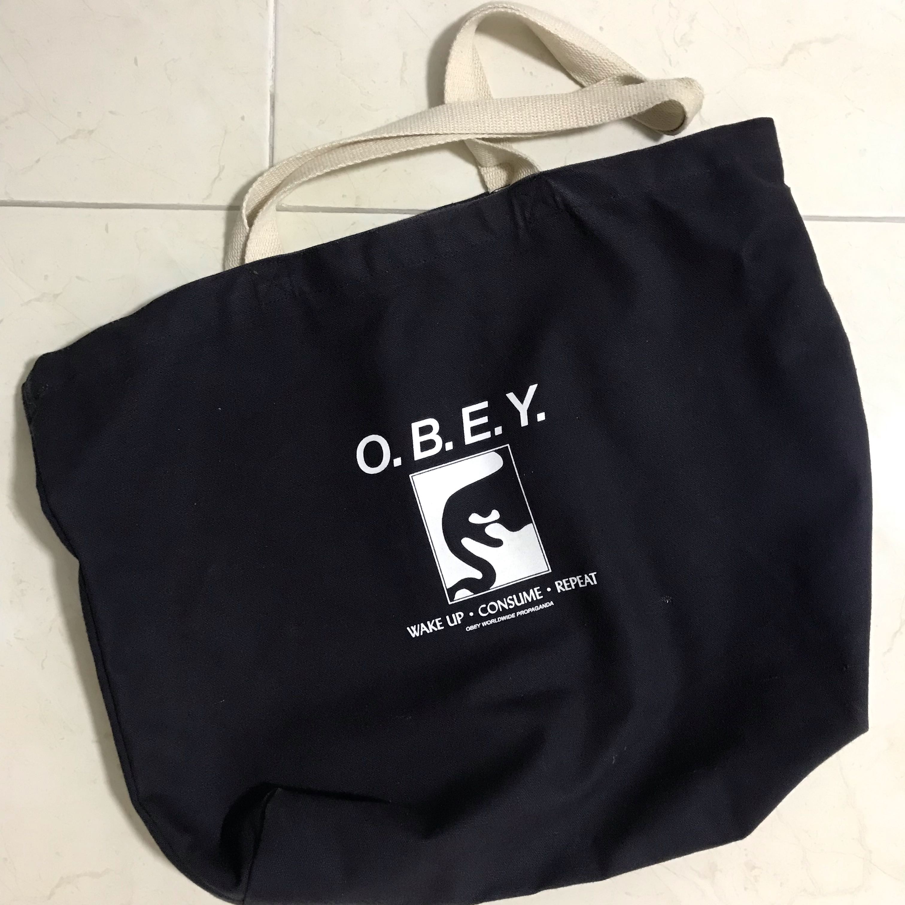 obey tote bag