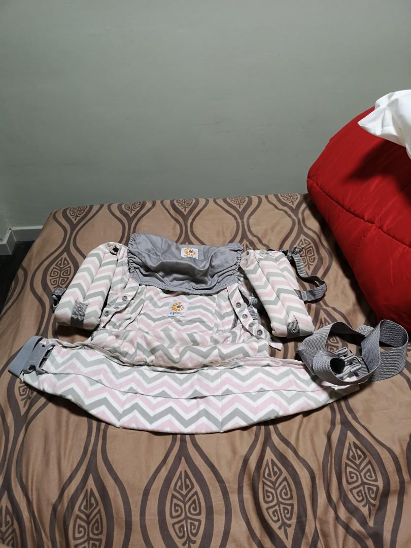 Ergobaby chevron hot sale