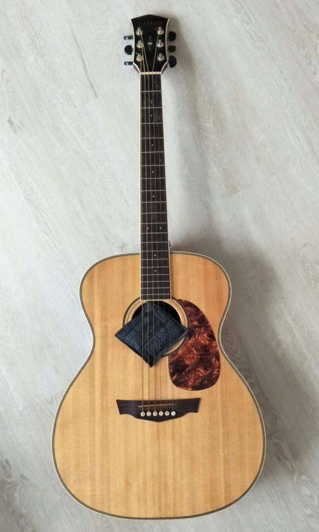 Parkwood Rosewood 3/4 sized Acoustic Guitar, Hobbies & Toys, Music
