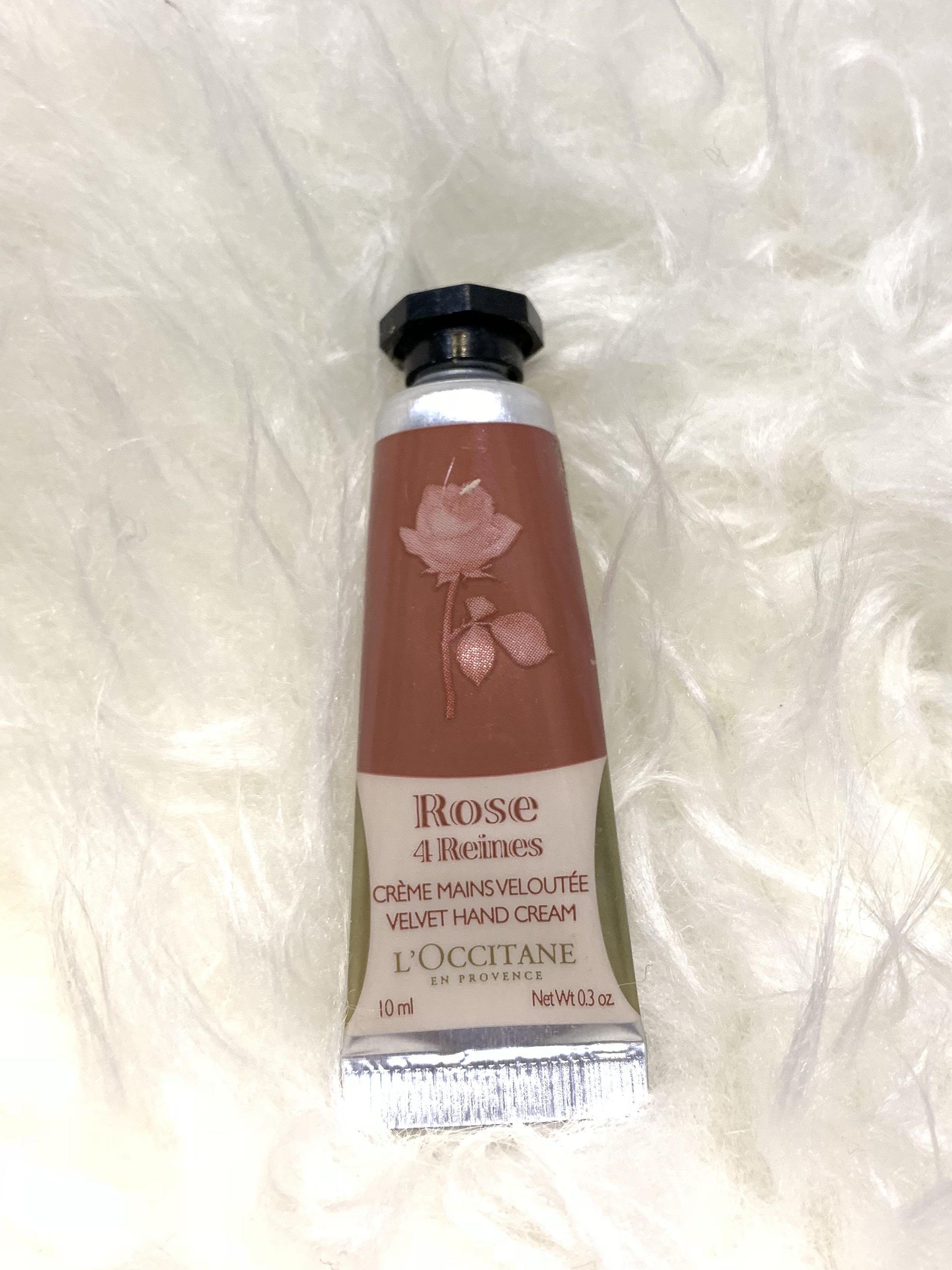 Rose 4 Reines L Occitane Hand Creame Kesehatan Kecantikan Kulit Sabun Tubuh Di Carousell