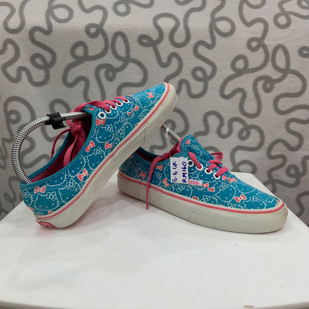 kasut vans hello kitty