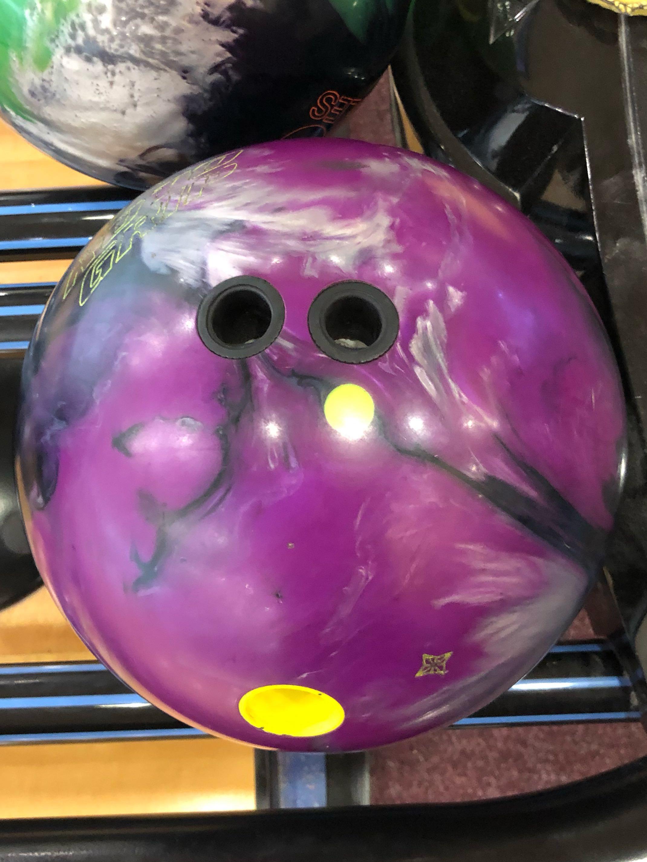 14lb Rh Roto Grip Hypercell Fused Bowling Ball Sports Sports Games Equipment On Carousell