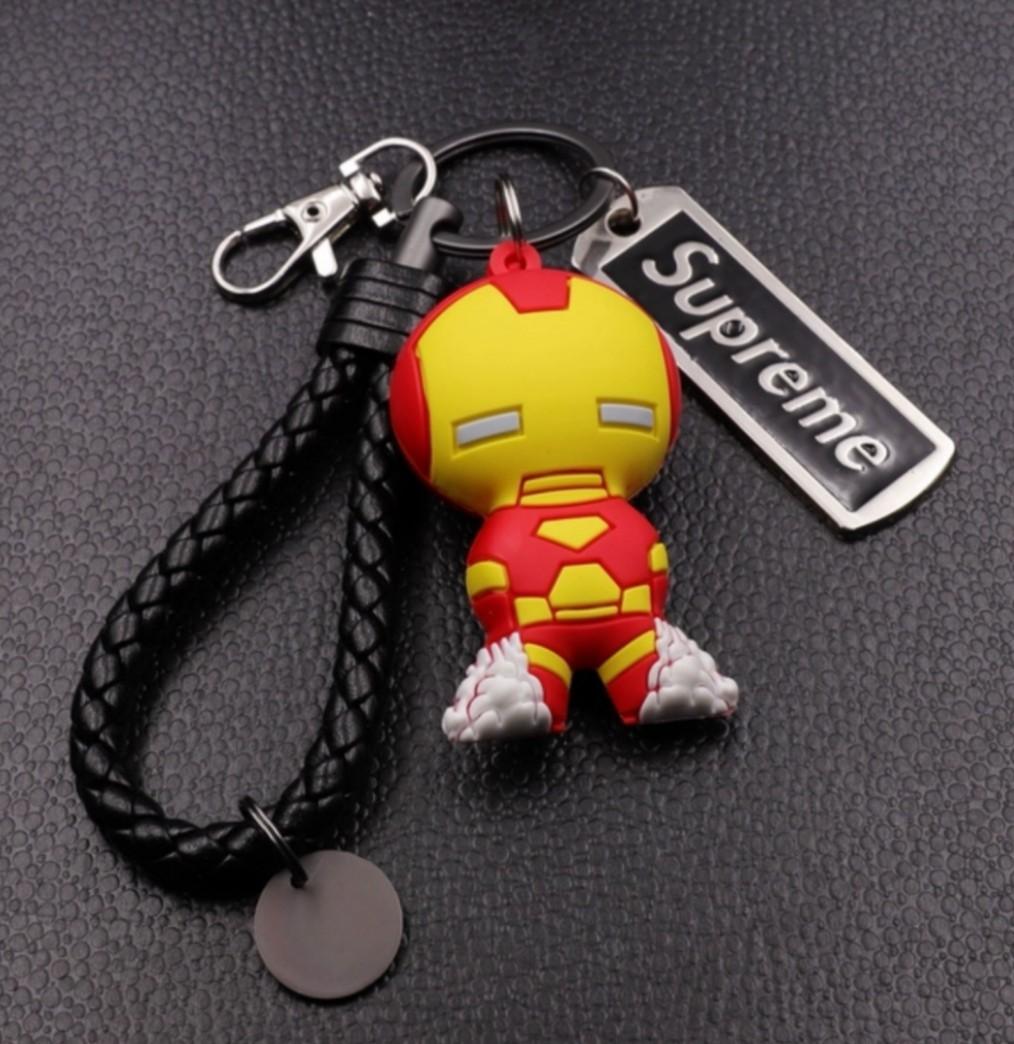 Retro Anime Figure The Avengers Marvel Character Keychain Keyring Collectibles
