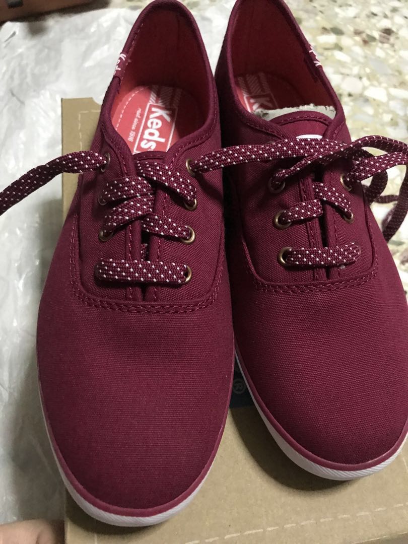 red keds sneakers