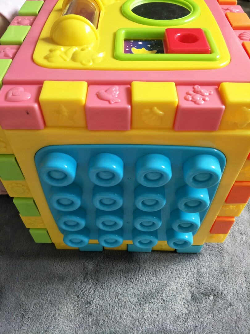 Bruin activity cube, Babies & Kids, Infant Playtime on Carousell