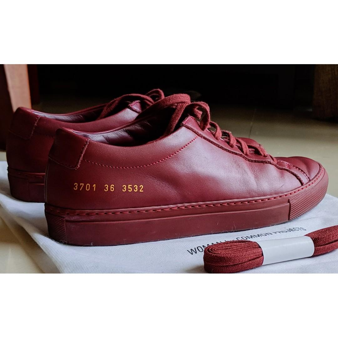 Common Projects Low Achilles (Category: Sneakers) located in Taguig. Submitted by basicbi (Listing ID 210273823, Image 1). Description: Size EU36 In great condition cause it was only worn a few times. Comes with box, dustbag, extra laces. Bought for: Php22000+ ($410+tax+shipping) RFS: Duplicate colorway.
