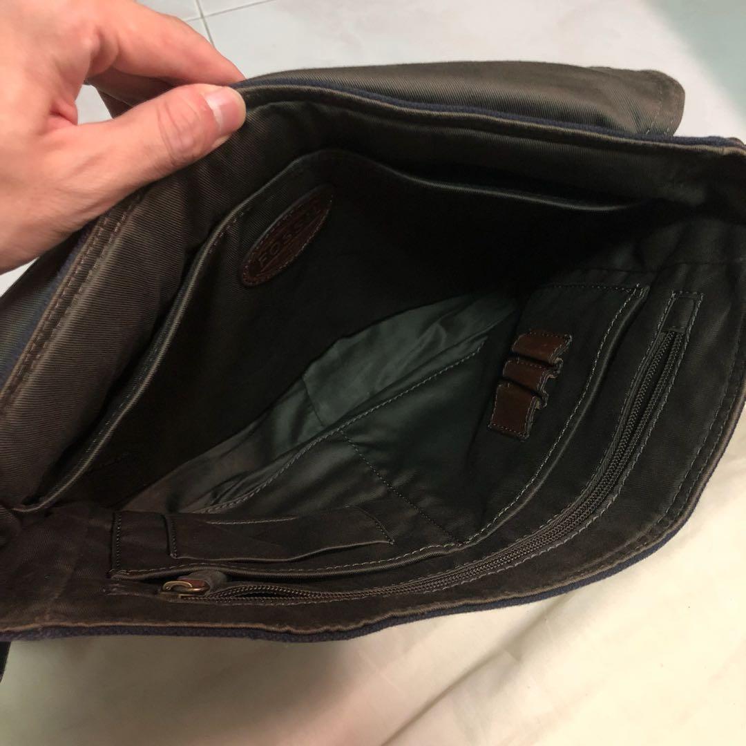 Fossil Messenger Bag, Men's Fashion, Bags, Sling Bags on Carousell