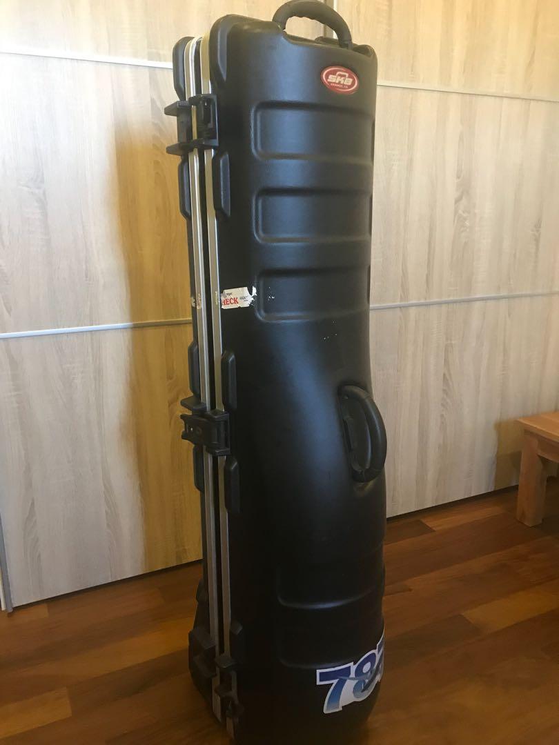 Golf club travel case, Sports Equipment, Sports & Games, Golf on Carousell