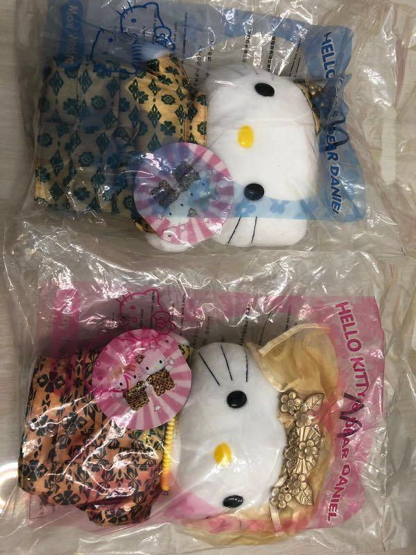 Hello Kitty (Category: Toy Figures) located in Singapore. Submitted by ycjpaul (Listing ID 208498089, Image 4). Description: Hello Kitty & Dear Daniel Collectibles Limited Edition 1999/2000 - Space Millennium Wedding - England Wedding - Malay Wedding - India Wedding - Chinese Wedding - SOLD - Kingdom Wedding Brand new in bag Per couple $15 All 6 couples $80.