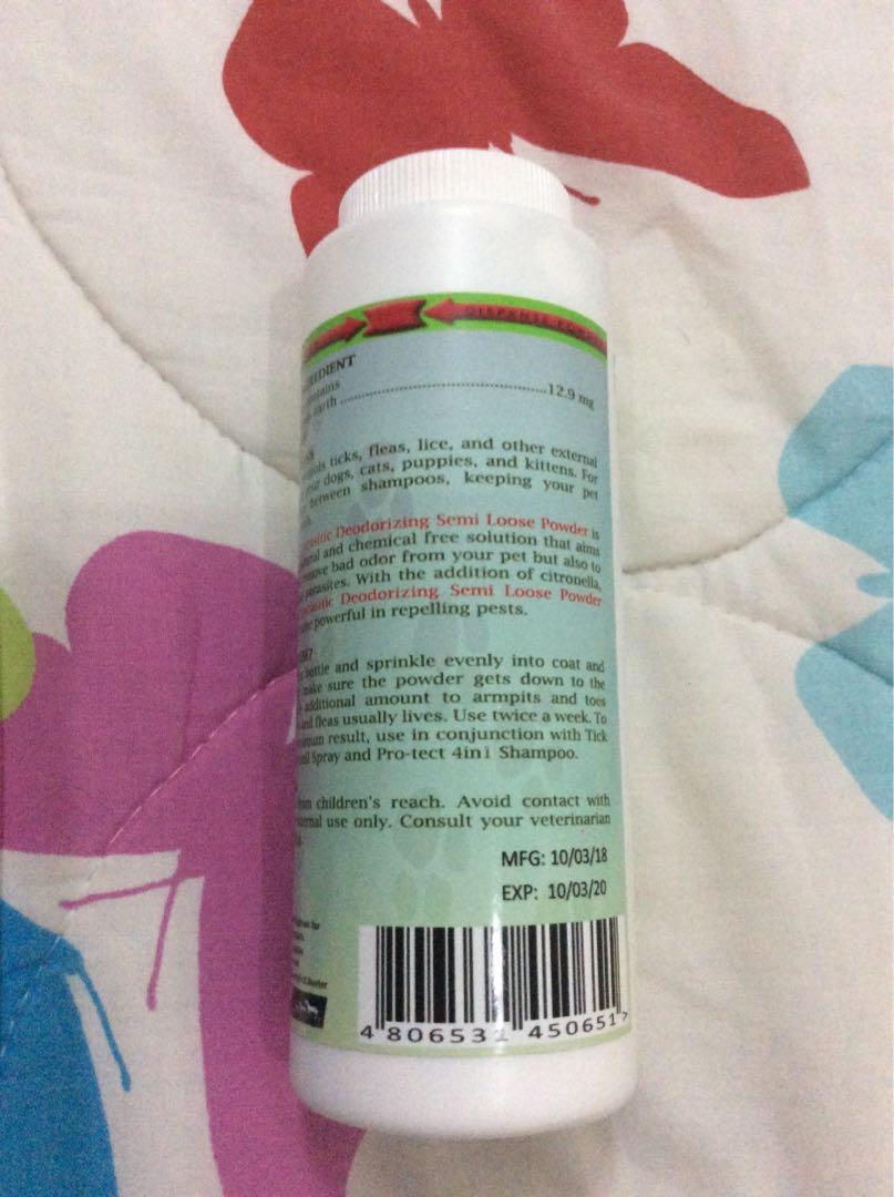 Hugz Anti-Parasitic Deodorizing Powder (Category: Health & Grooming) located in Quezon City. Submitted by keekaikeekoi (Listing ID 210277881, Image 2). Description: Net Wt. 100 grams Expiration Date: Oct. 3, 2020 70% full.