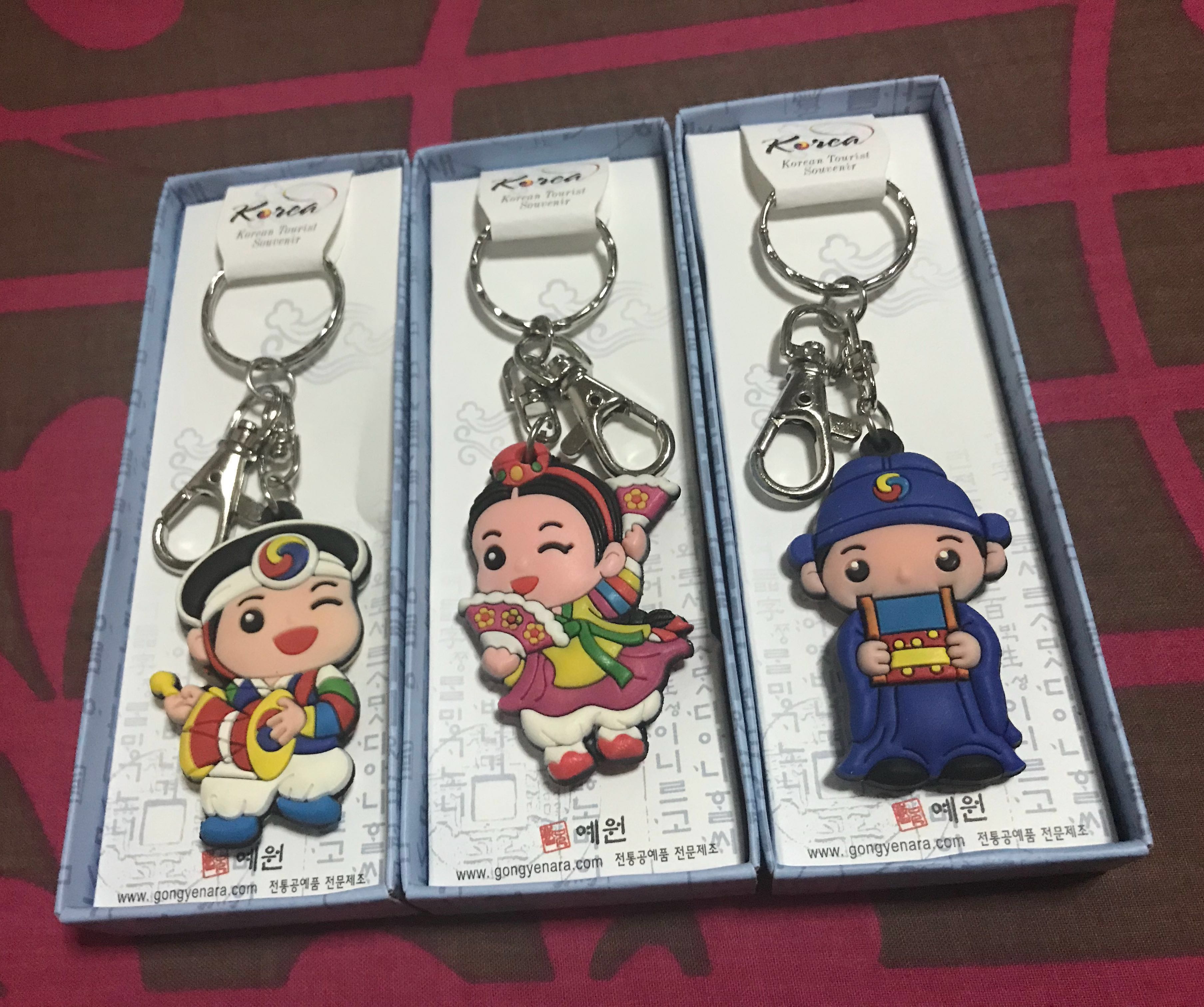 Korean keychain hotsell souvenir