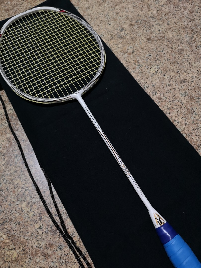 lining badminton racket price