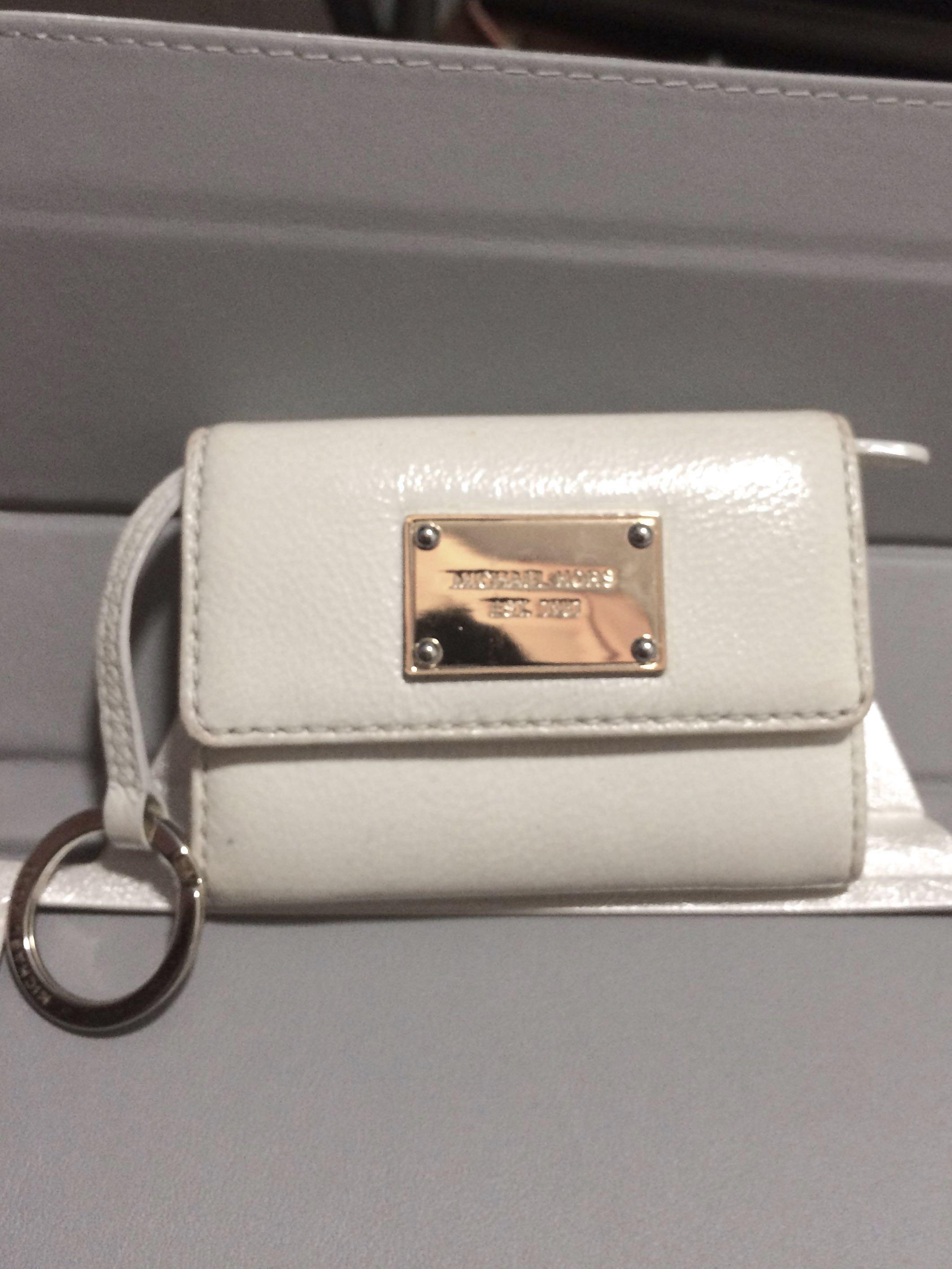 michael kors key ring wallet