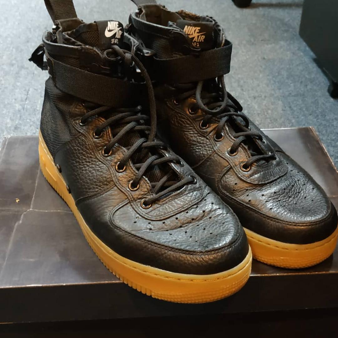 Sf air force 1 mid black gum hotsell