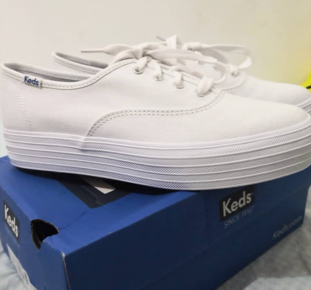 keds triple white
