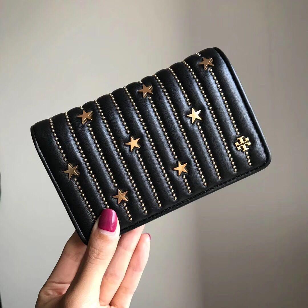 READYSTOCK✓Tory Burch Fleming Star Stud Slim Medium Wallet ...