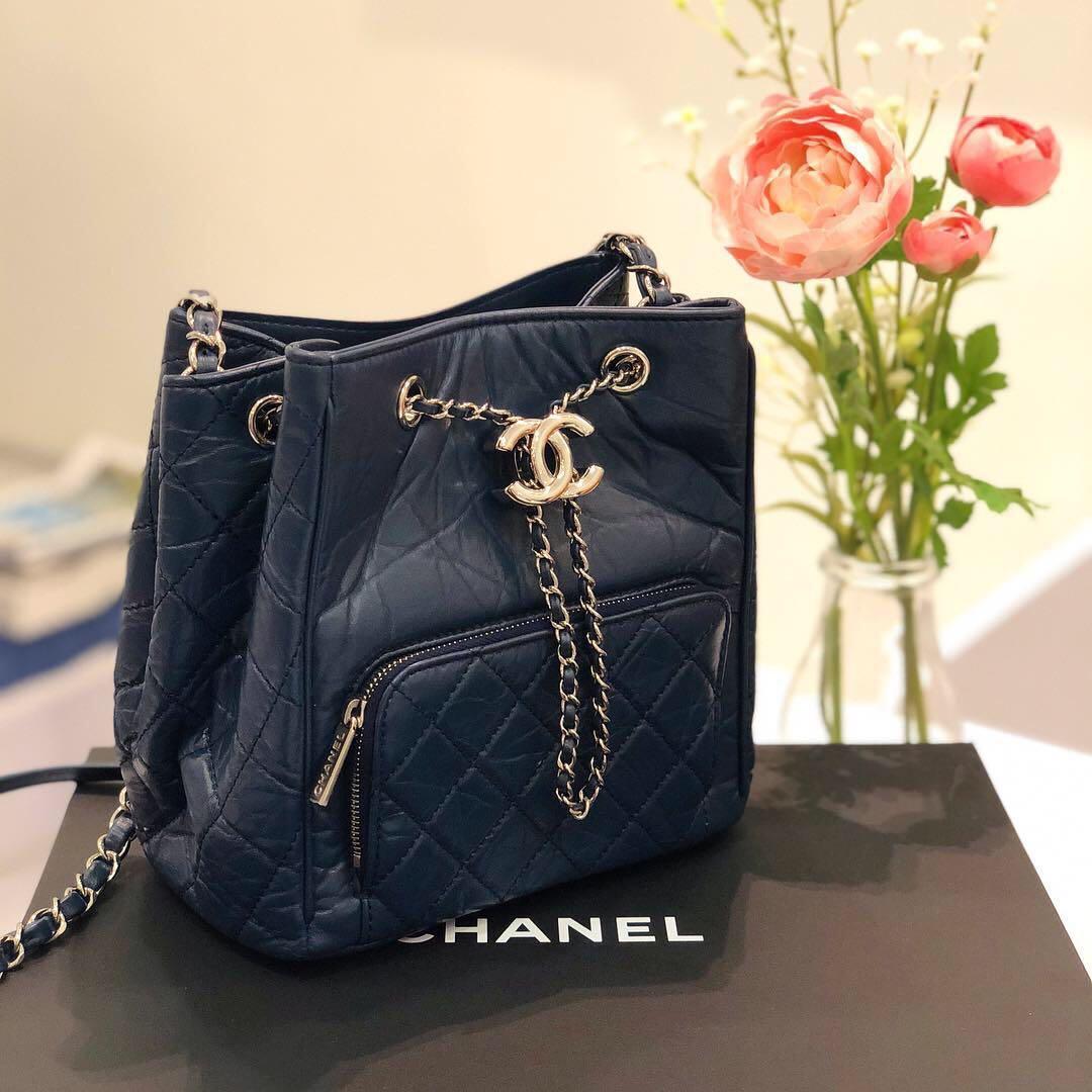 ❌SOLD!❌ Super Cute!💙 Chanel Drawstring bag in Navy Blue