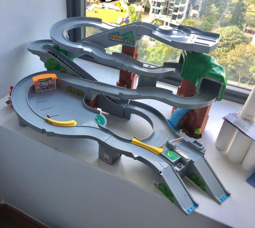 tomica race track