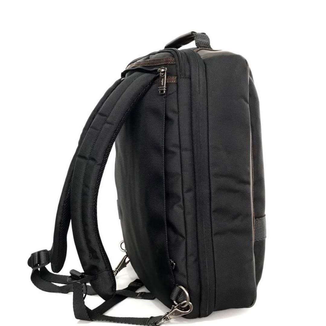 Tumi ALpha Mayport three way Brief Black Fesyen Pria Tas
