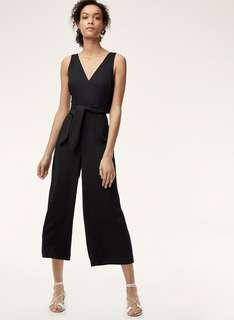 Aritzia Wilfred Ecoulement V Jumpsuit in black, size 0
