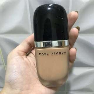 MARC JACOBS GENIUS GEL FOUNDATION