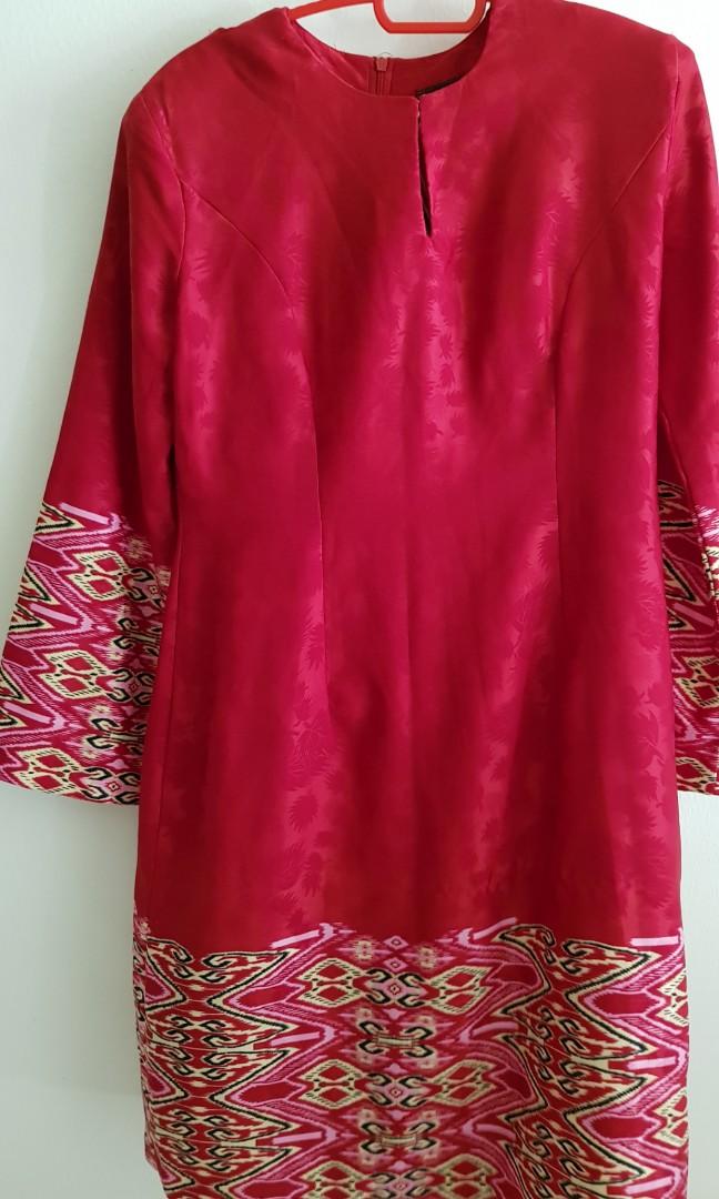 Baju Kurung Moden Merah Corak Tradisional Sarawak Muslimah Fashion Two Piece On Carousell