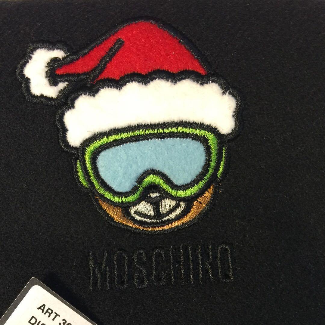 moschino hat and scarf