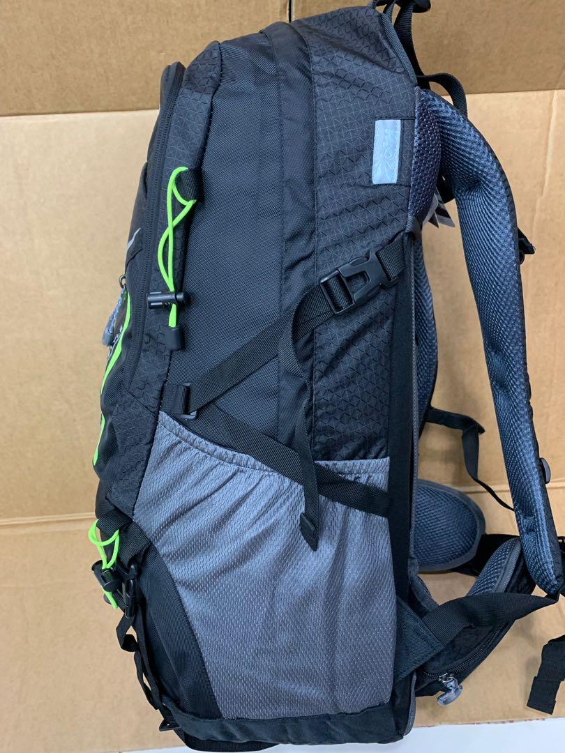 Columbia Backpack, Men's Fashion, Bags, Backpacks on Carousell